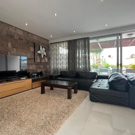 Luxury In Bahia Del Duque By Altamarhomes * 아데제