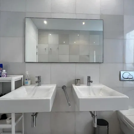 아파트 Luxury In Bahia Del Duque By Altamarhomes *