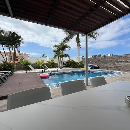 아파트 Luxury In Bahia Del Duque By Altamarhomes