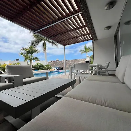 Appartamento Luxury In Bahia Del Duque By Altamarhomes