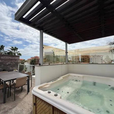 Lägenhet Luxury In Bahia Del Duque By Altamarhomes