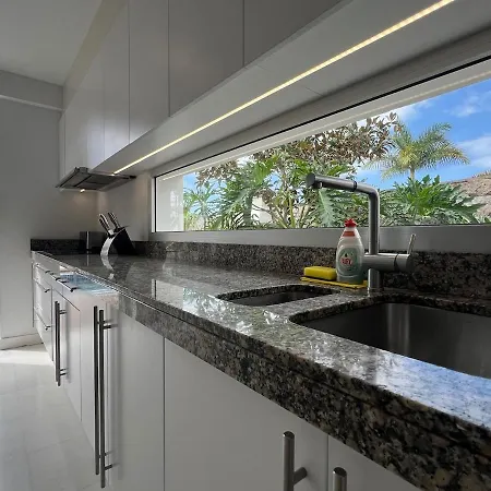 Lägenhet Luxury In Bahia Del Duque By Altamarhomes *