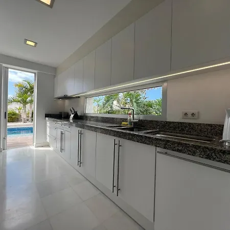 Luxury In Bahia Del Duque By Altamarhomes *