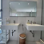 Appartement Luxury In Bahia Del Duque By Altamarhomes