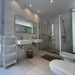 Appartement Luxury In Bahia Del Duque By Altamarhomes