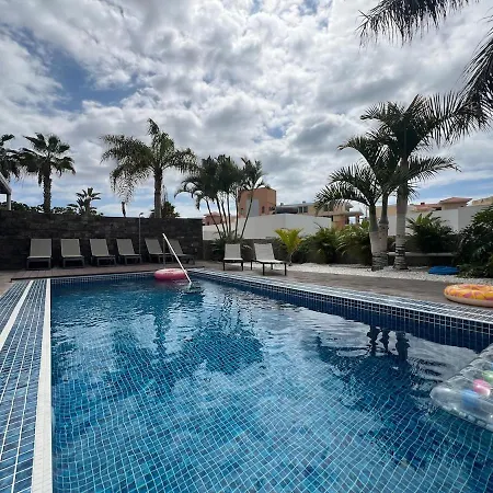 Luxury In Bahia Del Duque By Altamarhomes アデヘ