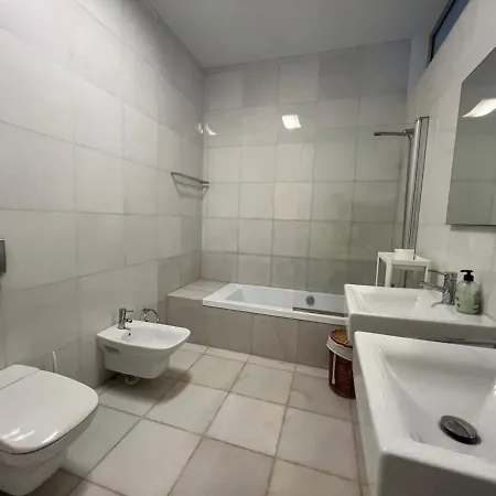 Luxury In Bahia Del Duque By Altamarhomes アパート