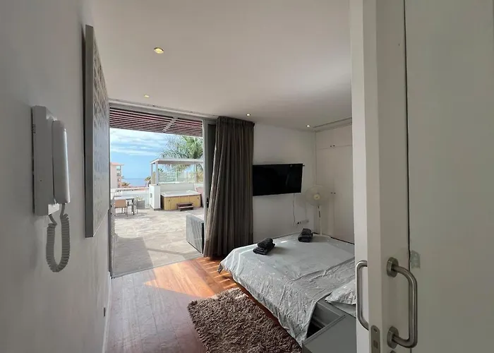 Apartamento Luxury In Bahia Del Duque By Altamarhomes